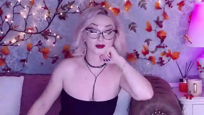 EllianaReese