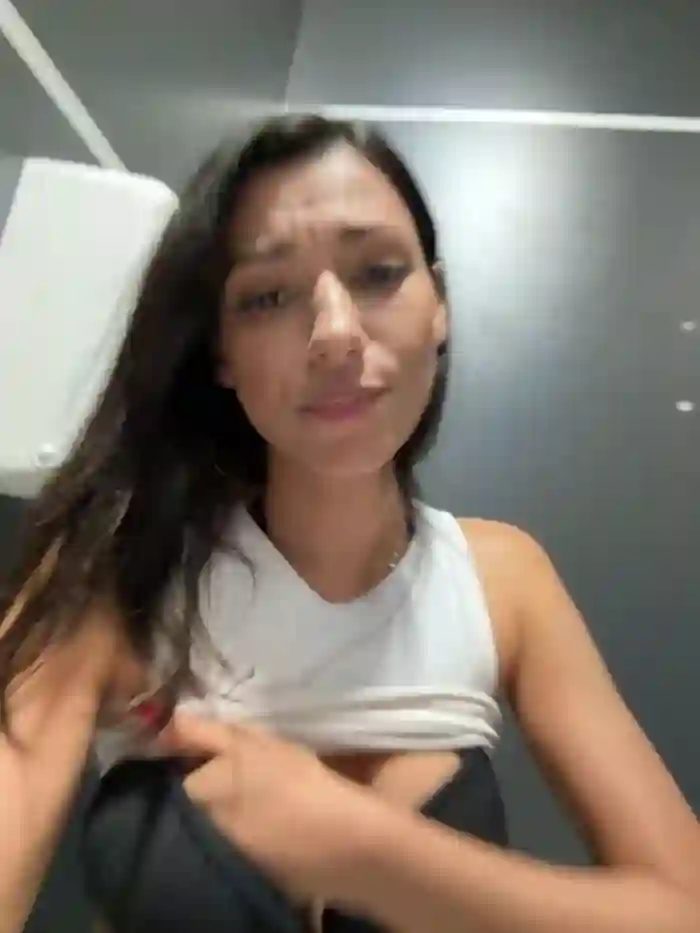 _MiaQueen_