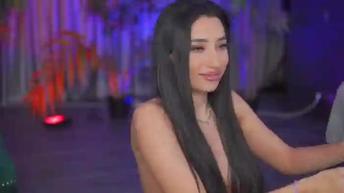 GinaValentinna