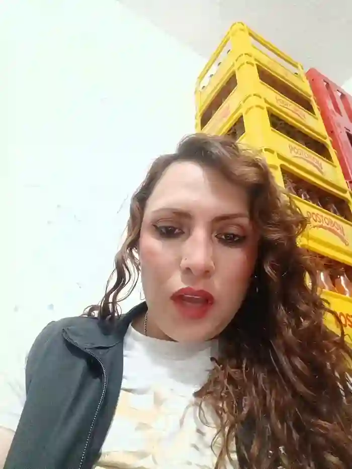 VERONICA__03