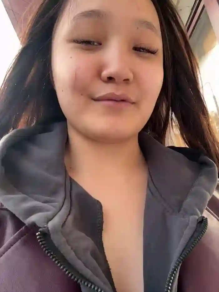 KissMeEva