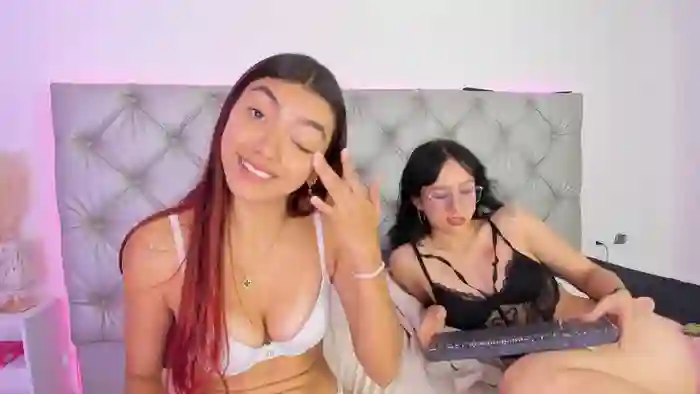 Naughty_Couple83