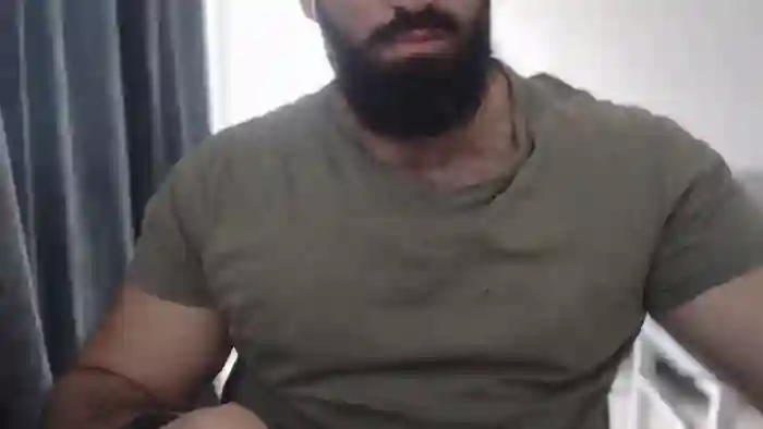 hugemachohandsome