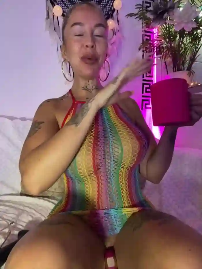 CheekyChels