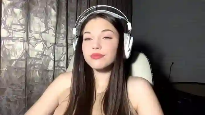 Tyrira_glow