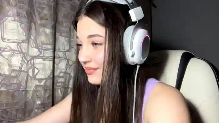 Tyrira_glow