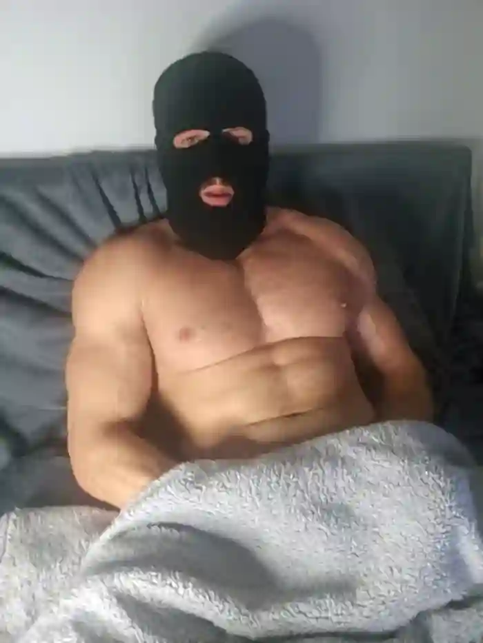 Masked_Bull38_Uk