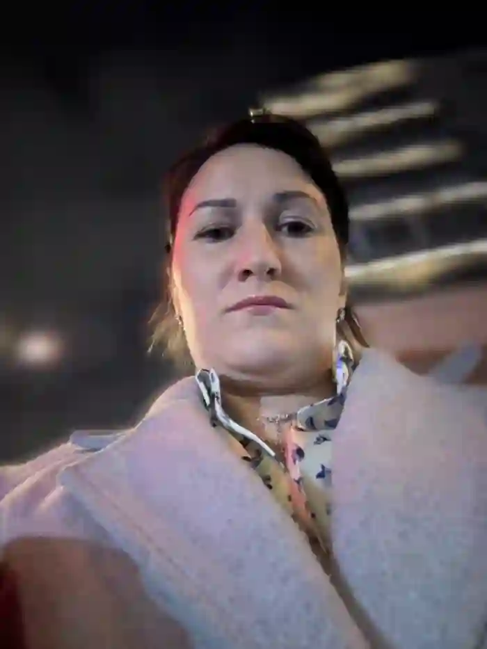 ZhenjaPoledance