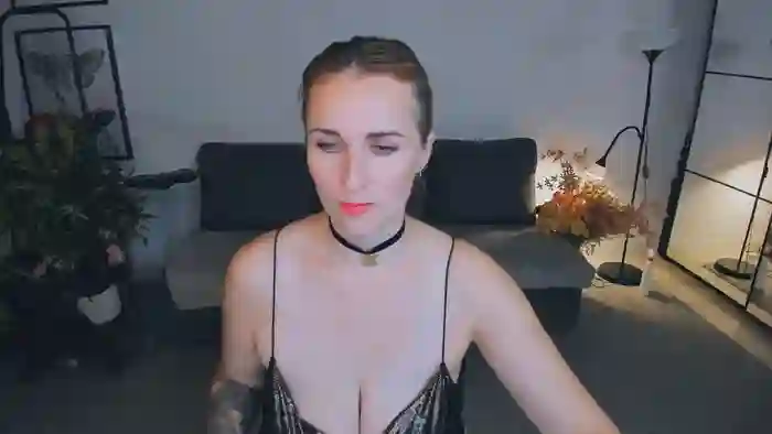 Karinella_x