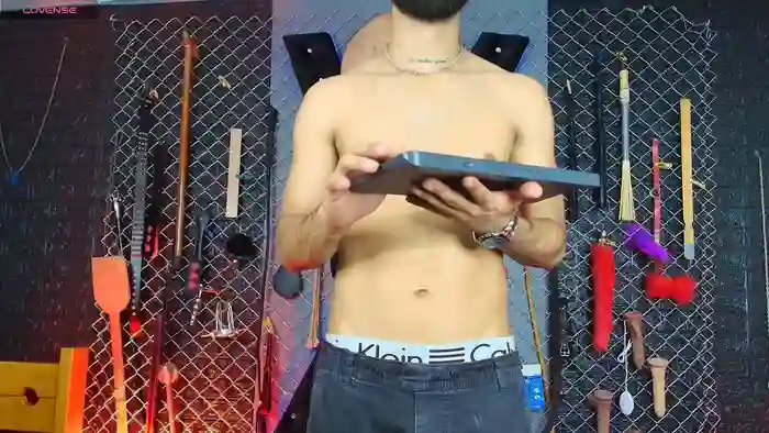 Warick_and_Aria_bdsm_