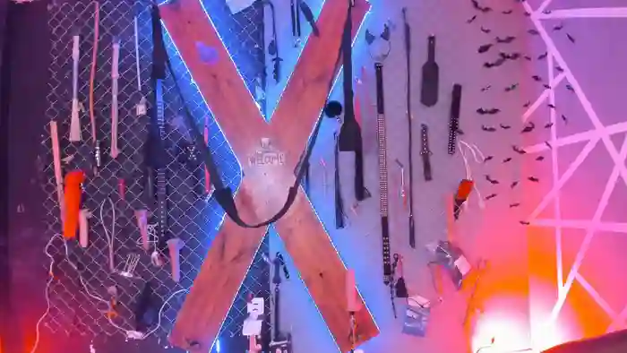 Warick_and_Aria_bdsm_