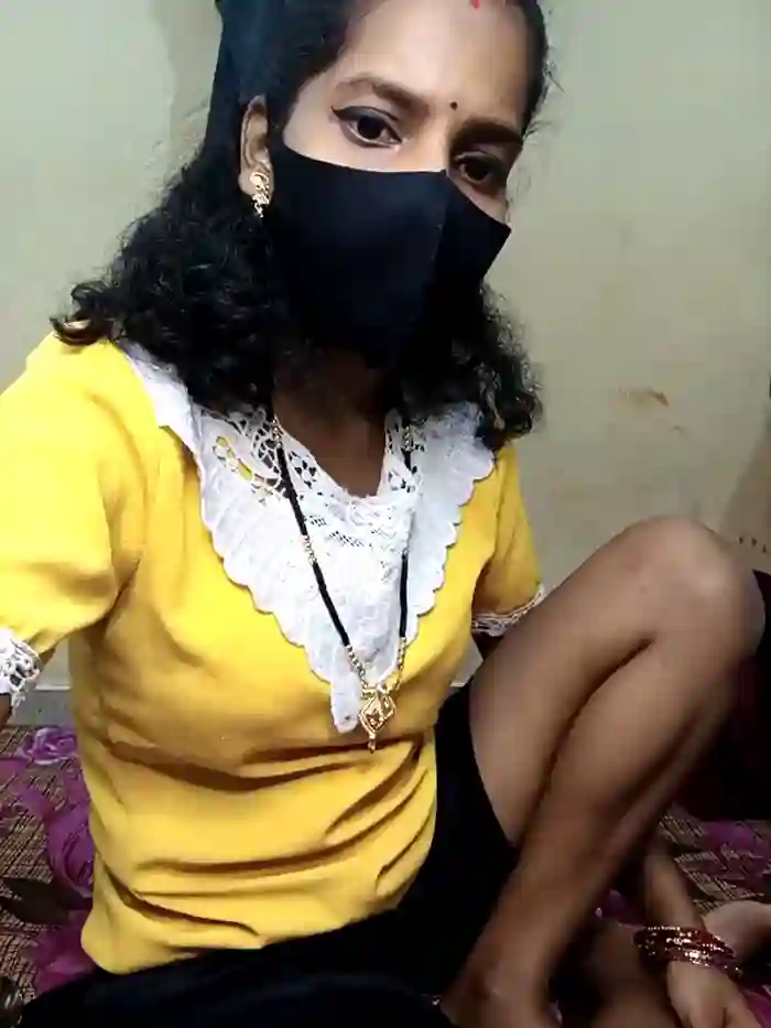 Desi_Hot_Queen