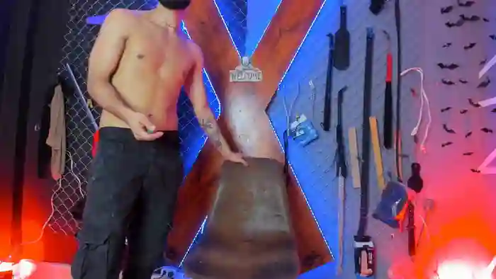 Warick_and_Aria_bdsm_