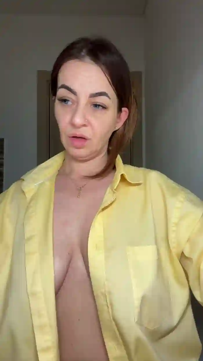 Roxanne_Skye