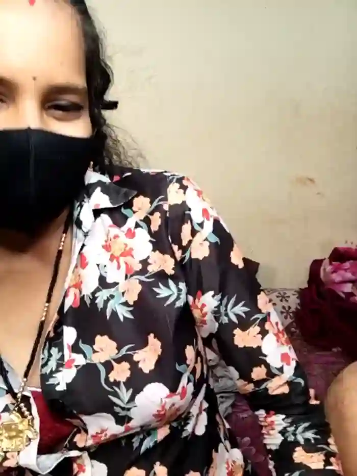 Desi_Hot_Queen