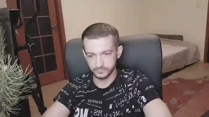 333Alone_in_theDark777