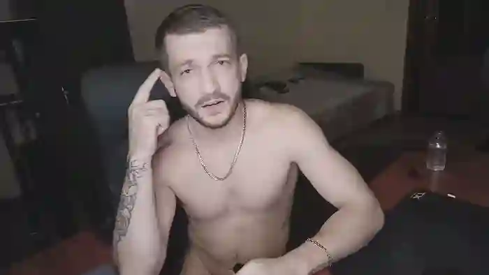 333Alone_in_theDark777