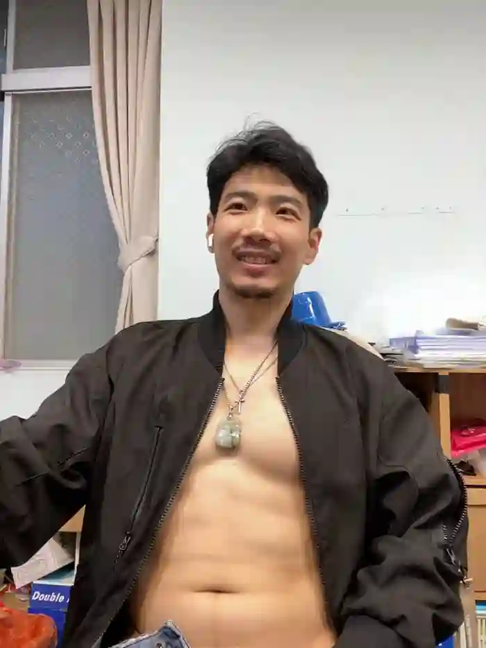 RCTaiwaneseHottie601