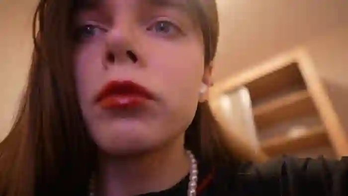 tasty_stranger_aishe